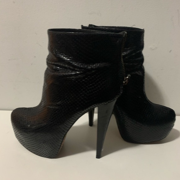 Alice + Olivia Shoes - Alice + Olivia